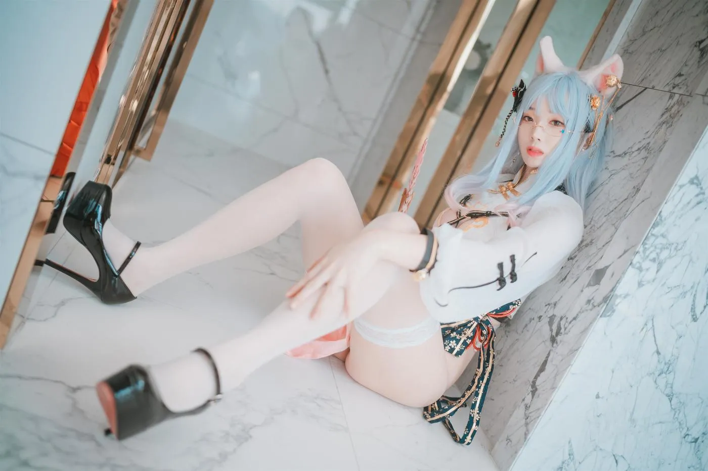 Bambi밤비 – NO.86 [DJAWA] Le Chat Porte un Qípáo [87P]插图4